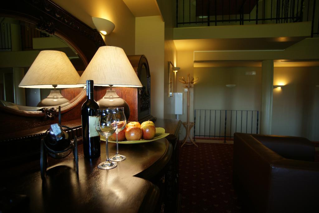 Hotel Grodzki بوزنان المظهر الخارجي الصورة