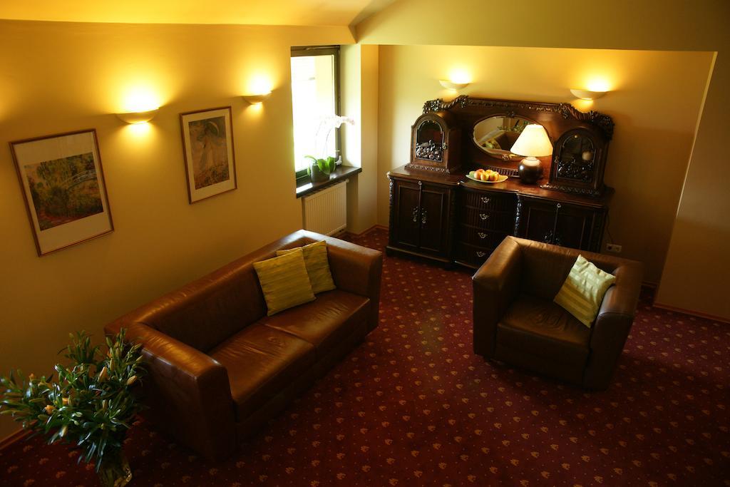 Hotel Grodzki بوزنان المظهر الخارجي الصورة