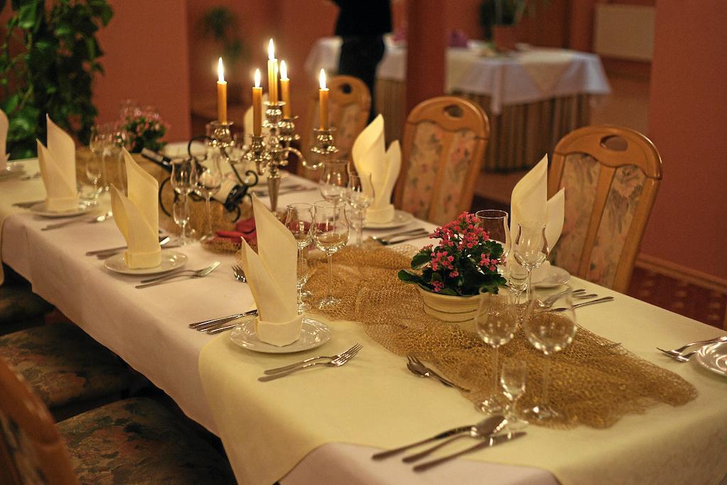 Hotel Grodzki بوزنان المظهر الخارجي الصورة